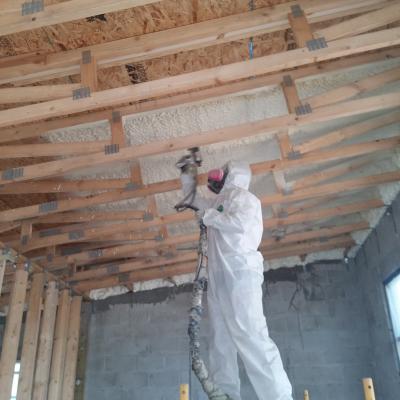 Spay Foam Insulation Iin The Ceilings 4